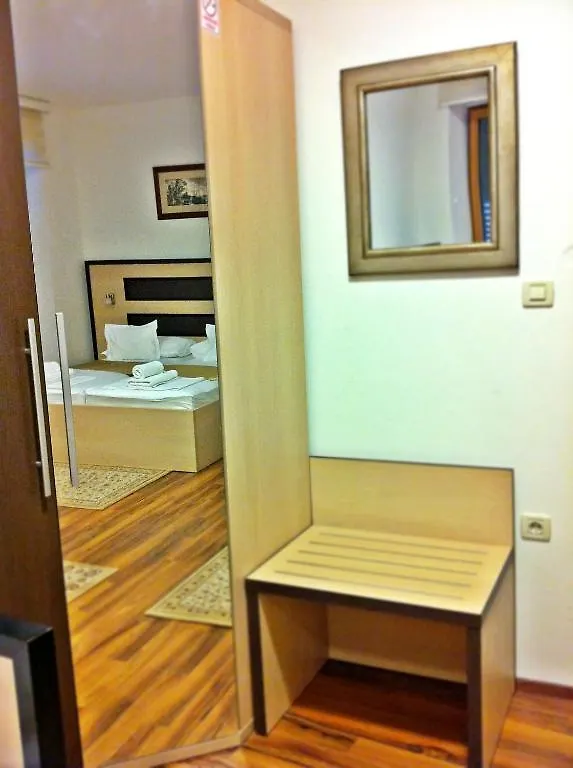 Luxury Rooms Keko Split Pensión