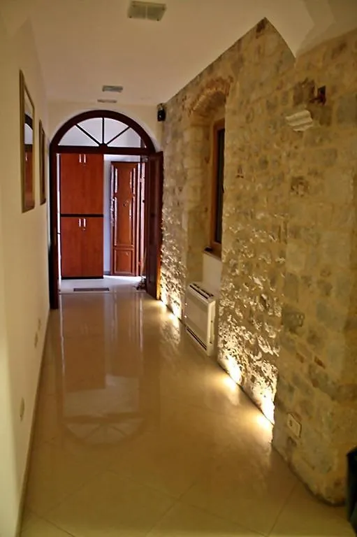 Luxury Rooms Keko Split 4*,  Croacia